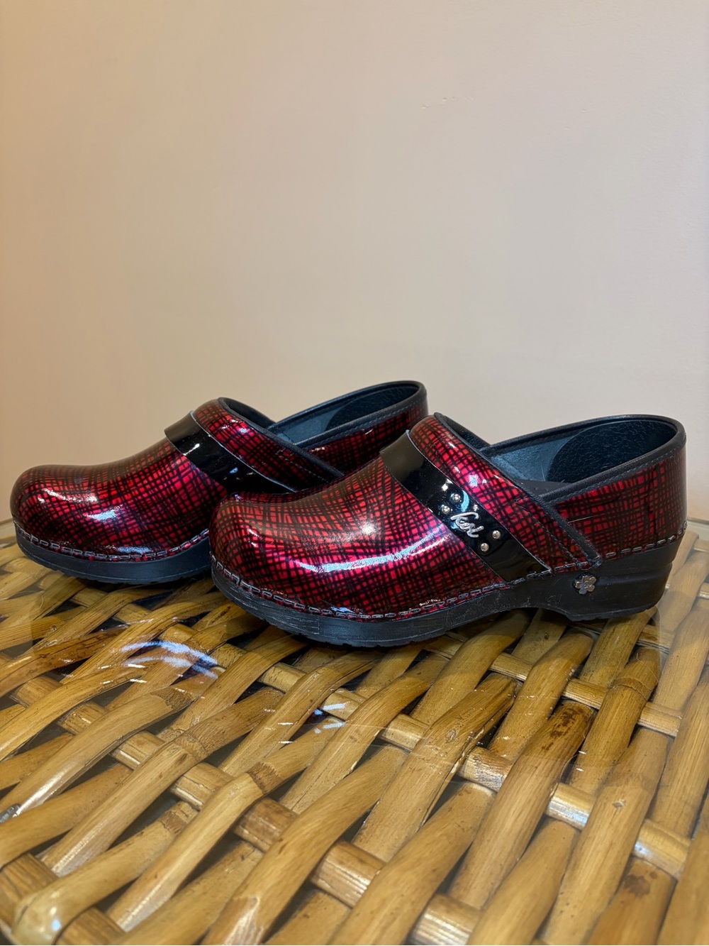 Koi by Sanita Red/Black Plaid Patent Professional Clogs / Slip Resistant